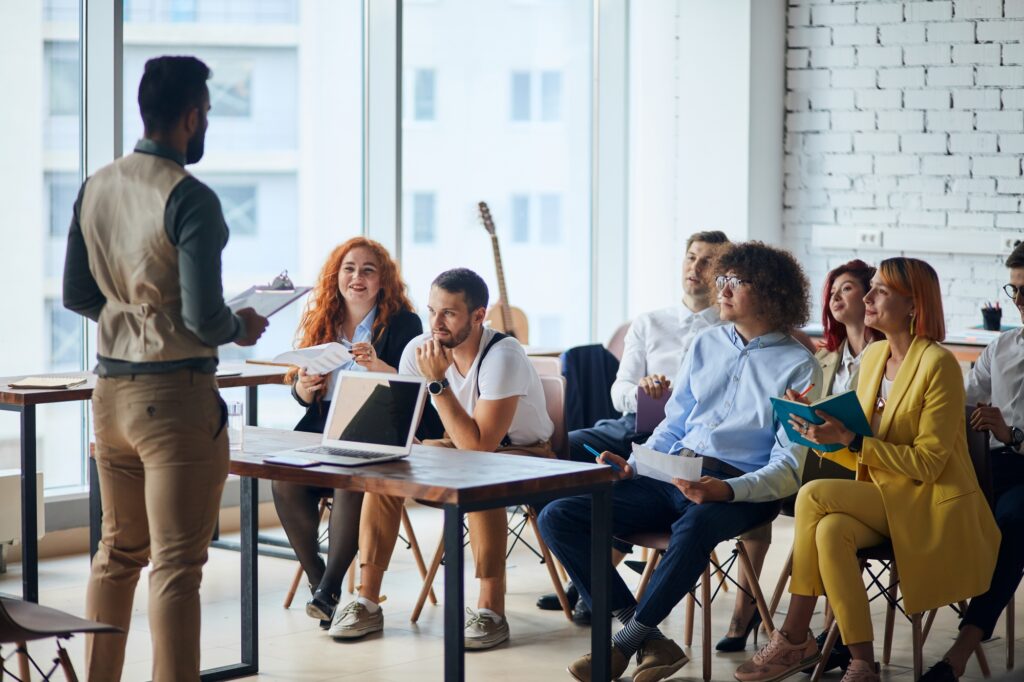 dreamstime_xxl_164168331